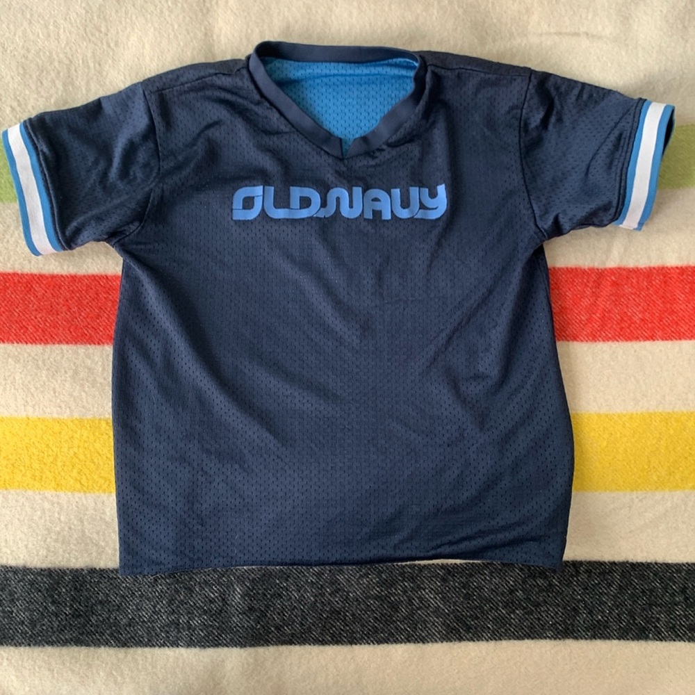 Vintage Baby Tee - feel free to make offers im open